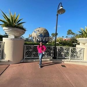 Meet your Posher, Elsa